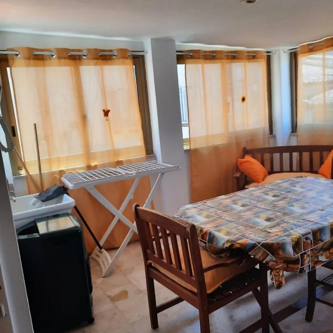 Casa Nina Apartment Cefalu 0*,