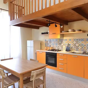 Sunny Flat - Self Apartamento